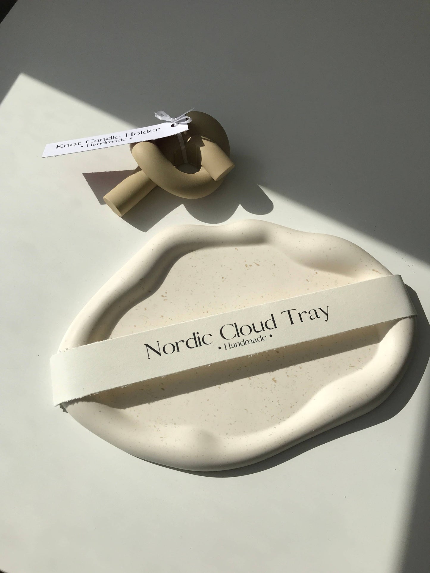 Jetzt vorbestellen - Nordic Cloud Tablett Oval