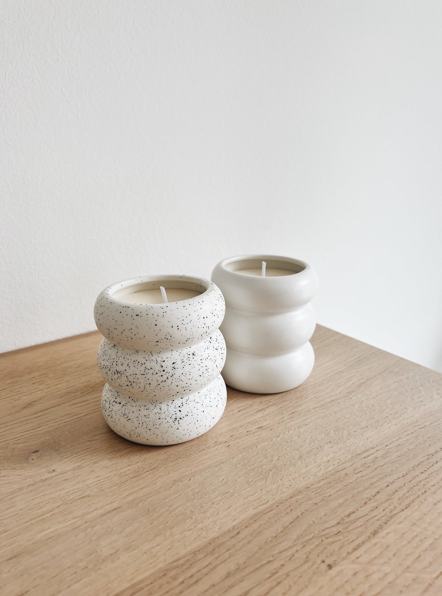 Designkerze im Keramikgefäß CARA, Rapswachs, H 9 cm