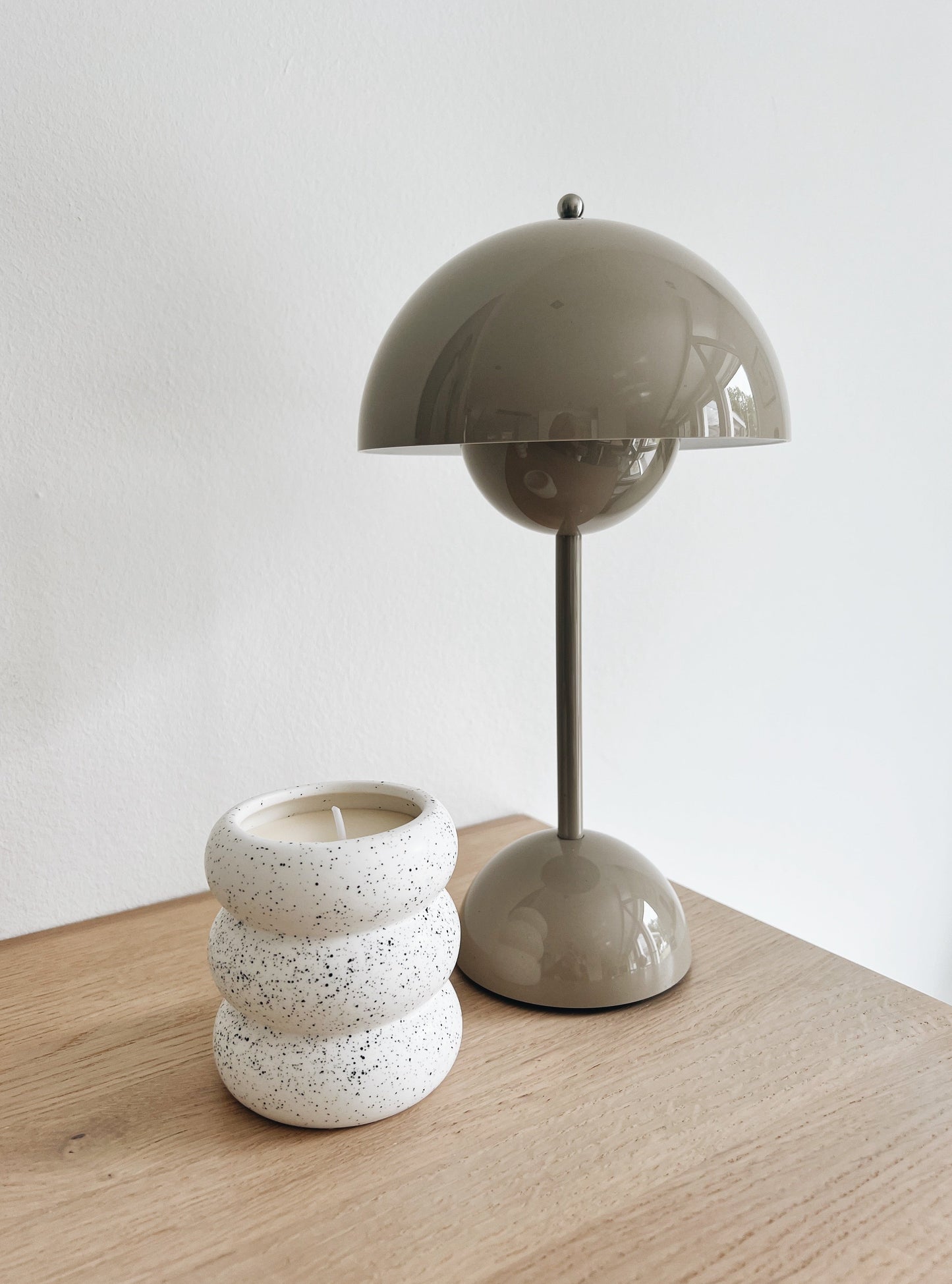 Designkerze im Keramikgefäß CARA, Rapswachs, H 9 cm