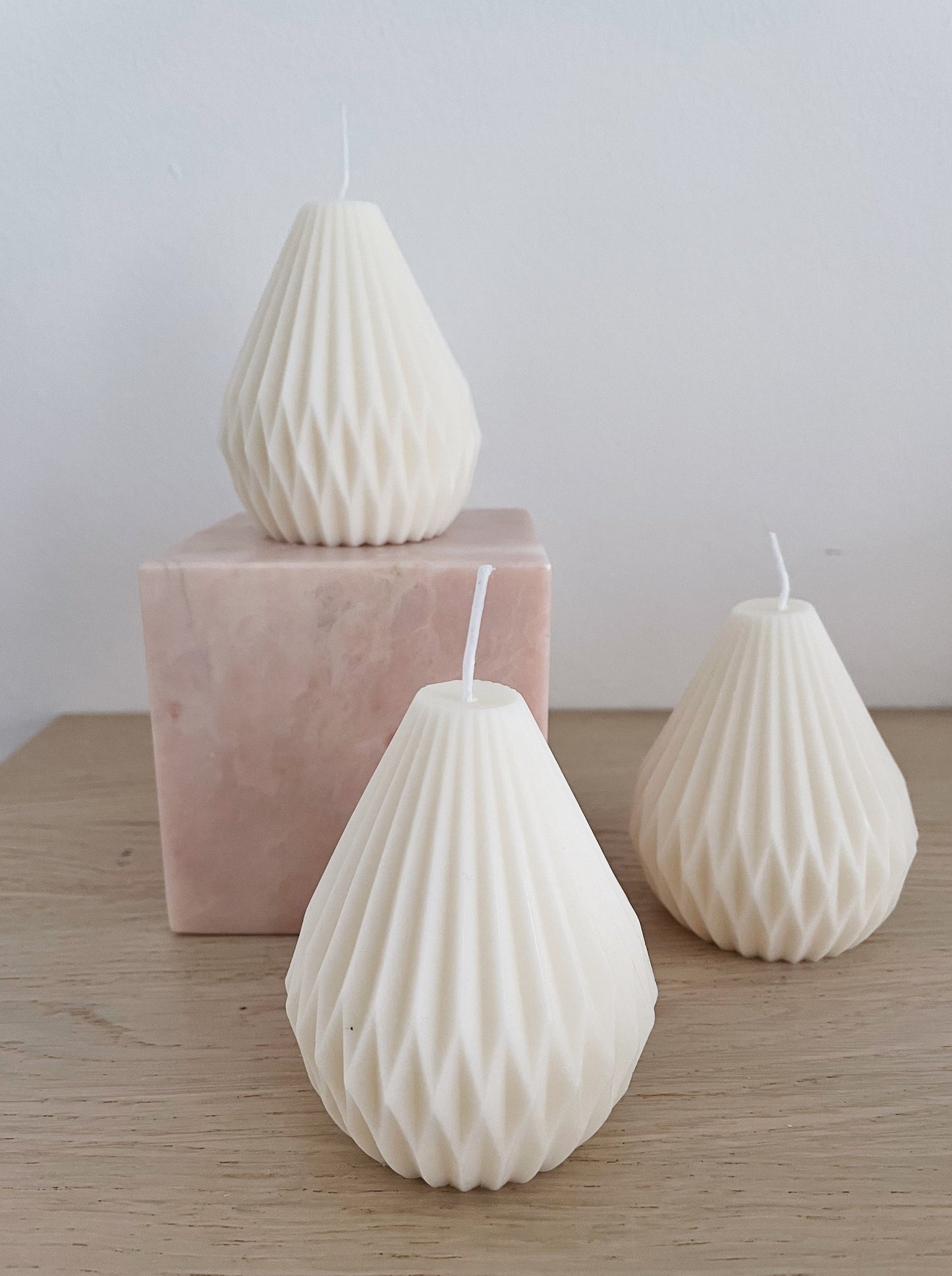 Zapfenform MILLA TRIO, aus Rapswachs, weiß, H 8 cm